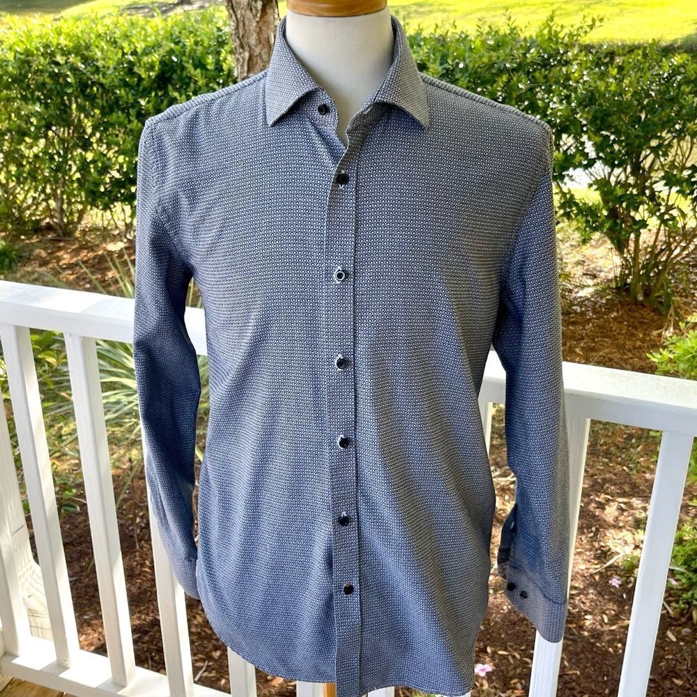 Robert Graham Grey Diamond print Long Sleeve Dress Shirt. Size 16/41.
